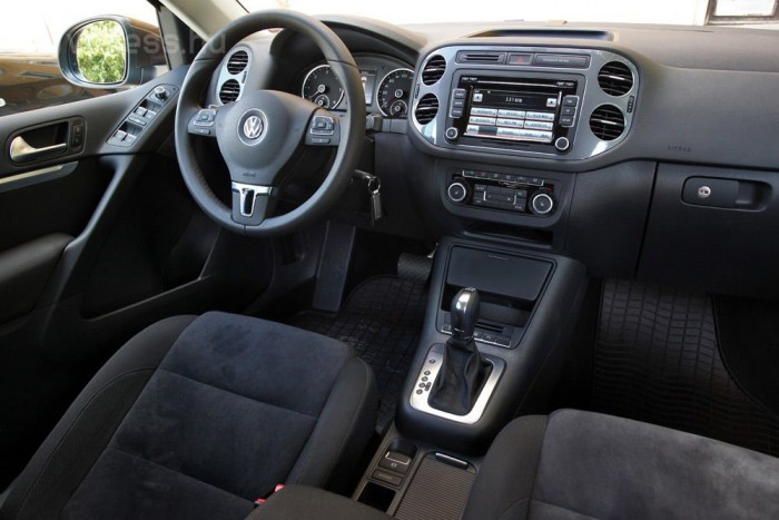 Egy dízel VW, amely mégsem drága 12 | Vezess Kulturáltak az anyagok a Tiguanban