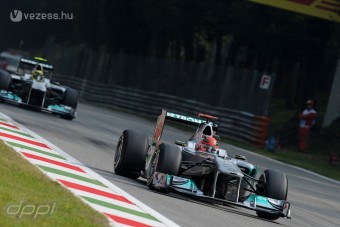 F1: Japánban formába jöhet a Mercedes