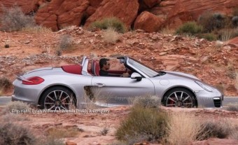 Álca nélkül fotózták  az új Boxstert