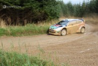 A Fiesta WRC első prototípusa egy Fiesta S2000-es volt lefojtott Focus motorral