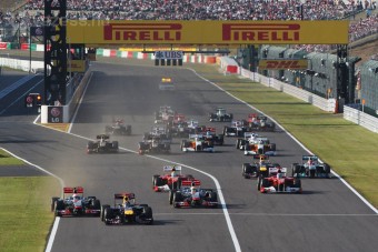 F1: Button elrontotta Vettel buliját