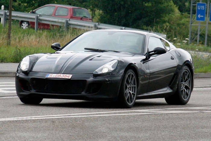 Tavasszal jön az új Ferrari GT 5