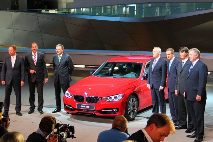 A héttagú BMW-menedzsment és új kisbabájuk