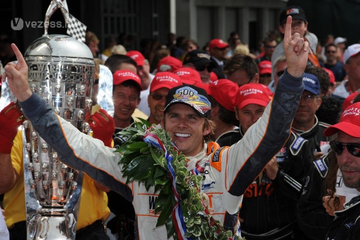 F1: Wheldon halála miatt követelőznek a pilóták 4