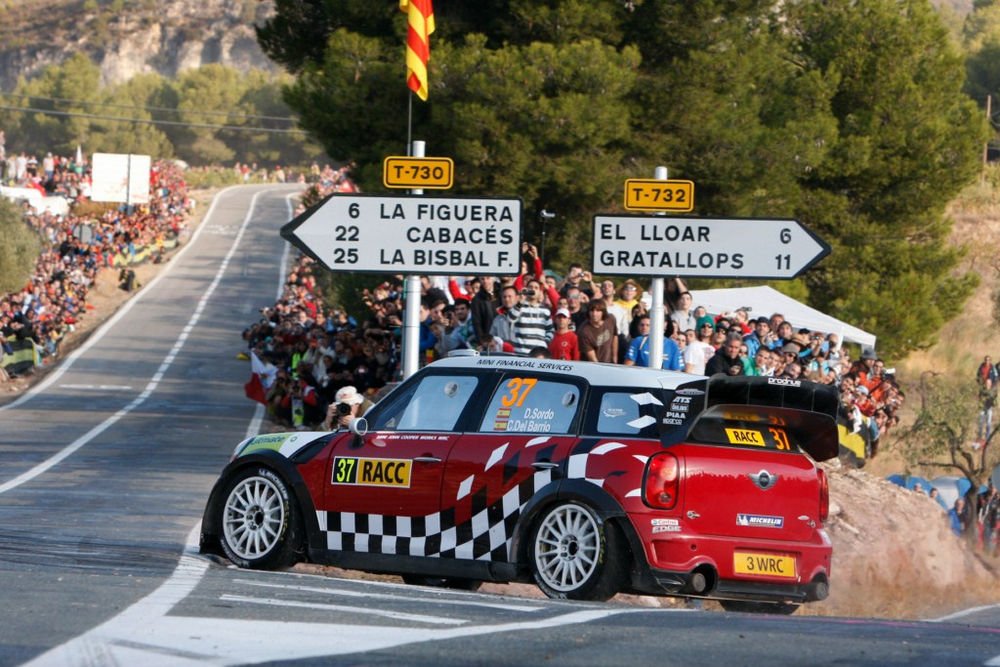 Latvala a gyorsabb, de Loeb vezet 4