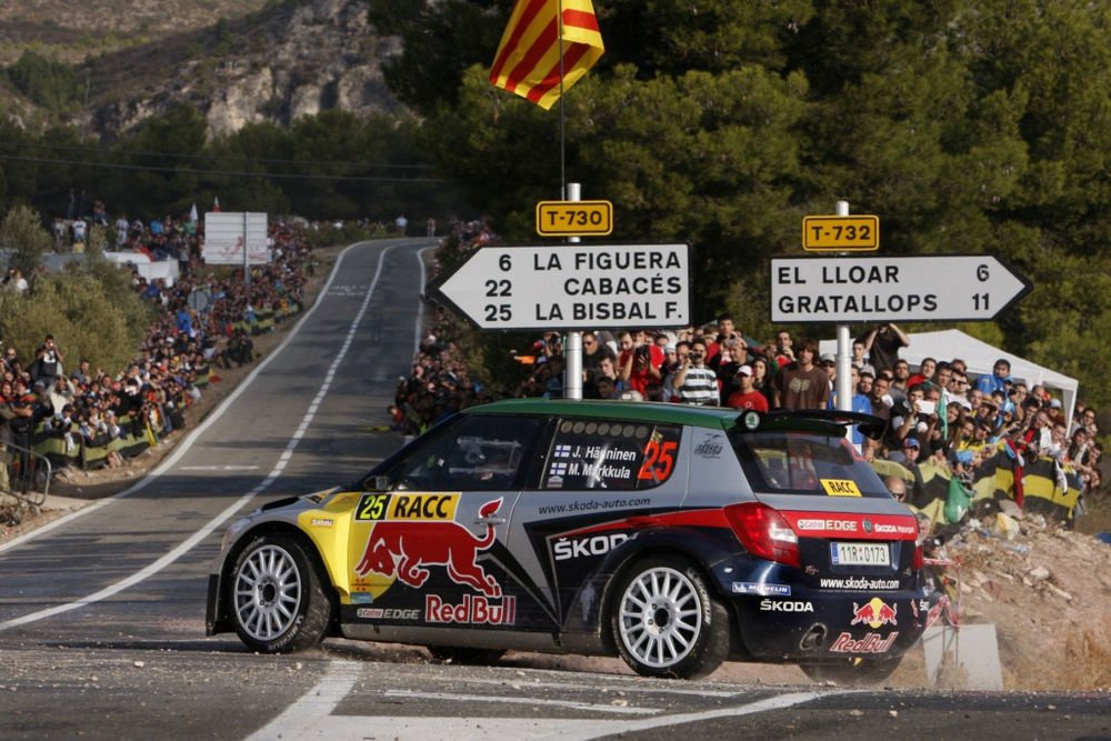 Latvala a gyorsabb, de Loeb vezet 14