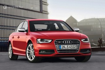 Megújult az Audi A4
