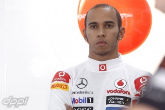 F1: Hamilton kísérőt kap a hétvégére