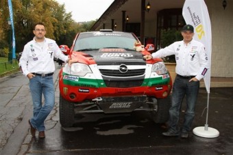 Újra indul magyar versenyző a Dakaron