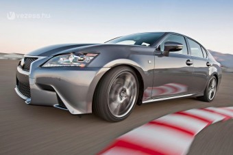 Sportmodell az új Lexus GS-ből