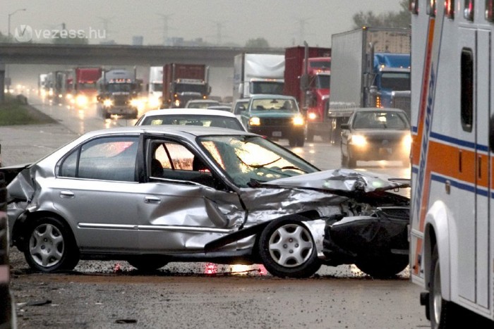 Nem megfelelően tájékoztattak a biztosítók 7 | Vezess Nem megfelelően tájékoztattak a biztosítók 7