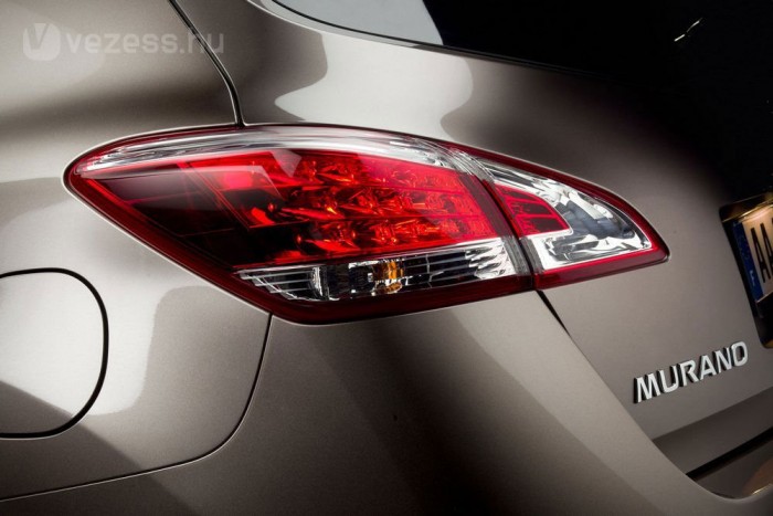 Az új hátsó lámpa felért egy zsírleszívással