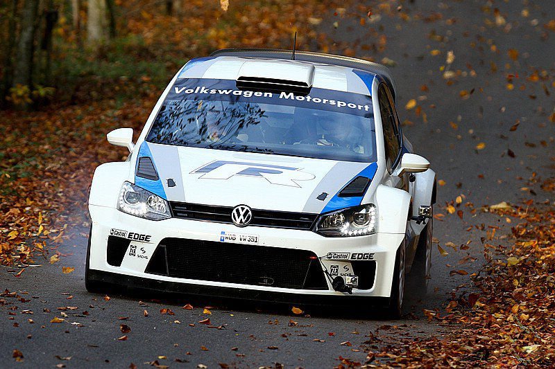 Carlos Sainz tesztelte a Polo WRC-t 8