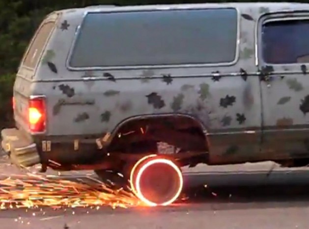 Gumiégetés mindhalálig