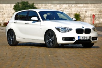 Végre egy igazi öltönyös tahó