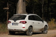 A Nissan Quashqai, Dacia Duster, Nissan Murano Haldex-kuplungos 4x4-e van alatta