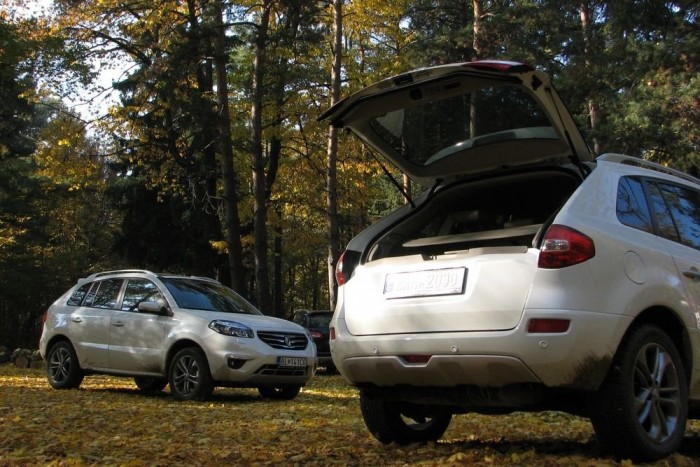 Praktikus és menő az osztva nyíló raktérajtó