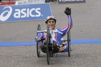 Volt F1-sztár nyerte a New York-i maratont