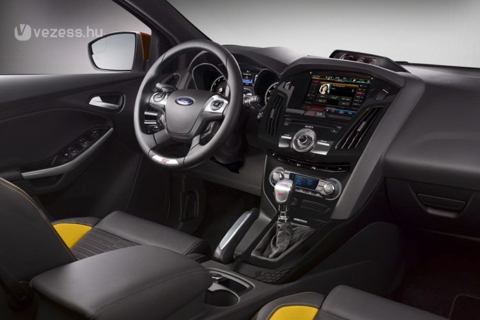 Emberek ezreit szkennelte a Ford 6 | Vezess Emberek ezreit szkennelte a Ford 6