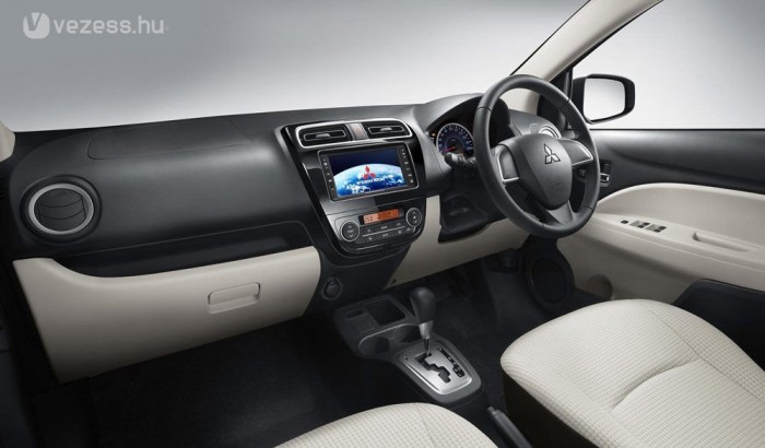 Itt a Mitsubishi takarékos világautója 6