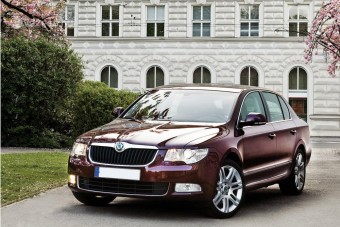 Vizsgálná a főváros gépjárműveit a Jobbik