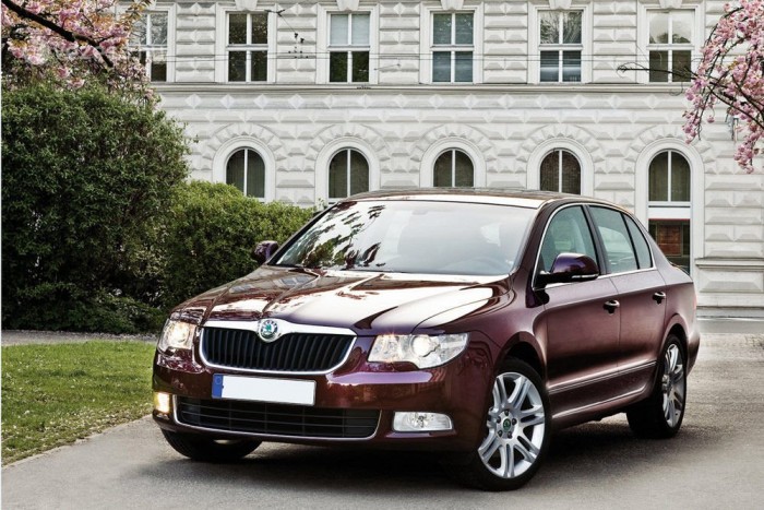 Vizsgálná a főváros gépjárműveit a Jobbik