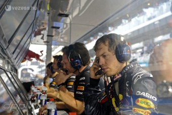 F1: Vettel a bajban is  csapatjátékos