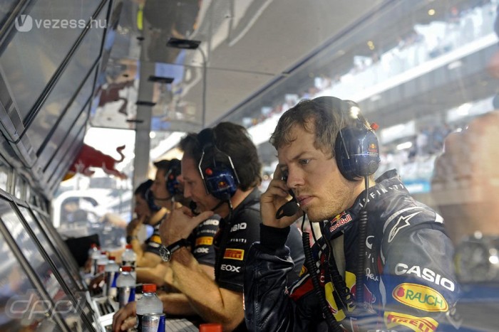 F1: Vettel a bajban is  csapatjátékos