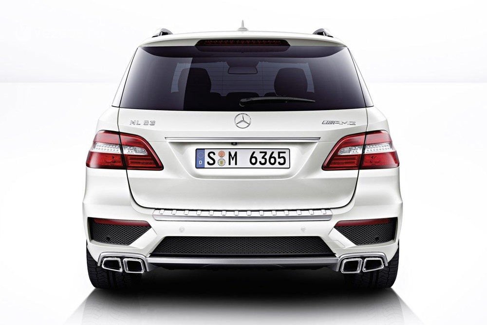 550 lóerővel is spórol az AMG 5