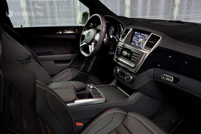 550 lóerővel is spórol az AMG 7