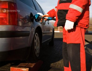 Megéri Ukrajnában tankolni