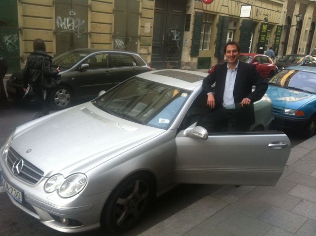 A tuti vétel végül egy Mercedes CLK 200 lett, ami az eddig eltelt pár hét alatt kifogástalanul tette a dolgát