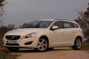 Átkozott légy, kézi váltó!