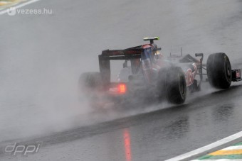 F1: Esős futammal zárulhat az év