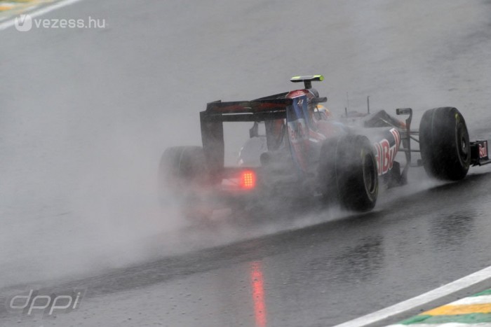 F1: Esős futammal zárulhat az év