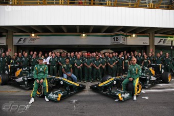 F1: Red Bull-pilótát kap a Lotus?