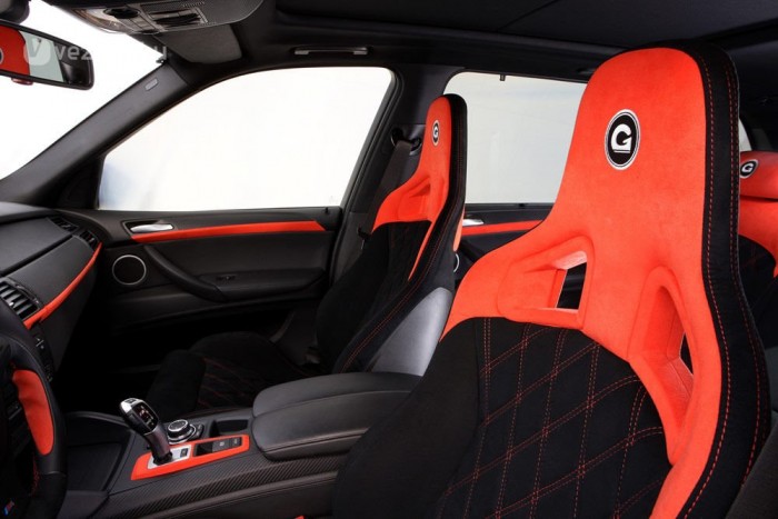 Pusztító sárdagasztó 6