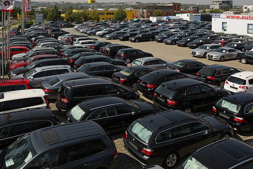 A magyar autópiac harmada a VW-konszerné 164