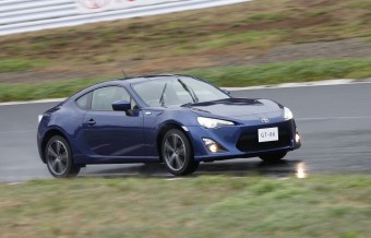 Vezettük az új élmény-Toyotát