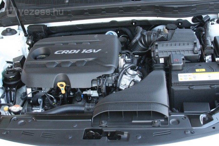 Bajban a Passat és a Mondeo? 8 | Vezess Stop-start rendszerrel 4,9 litert fogyaszt a kézi váltós dízel, EcoDynamics csomag nélkül 5,1-et