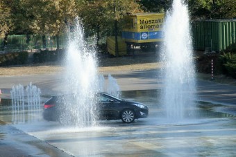 Hajdu Attila ütközése a tűzcsappal