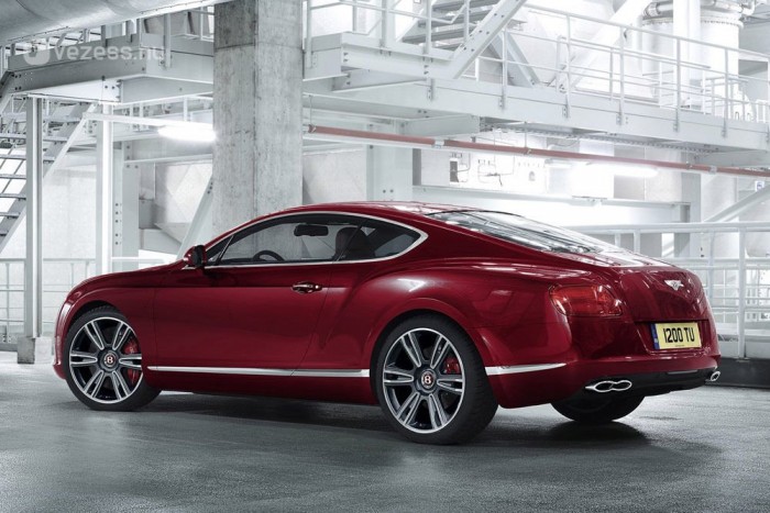 Őrület: takarékos Bentley 7
