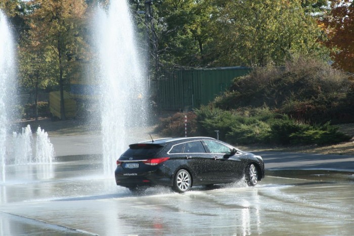 Halálra rémítettük Kormos Anettet