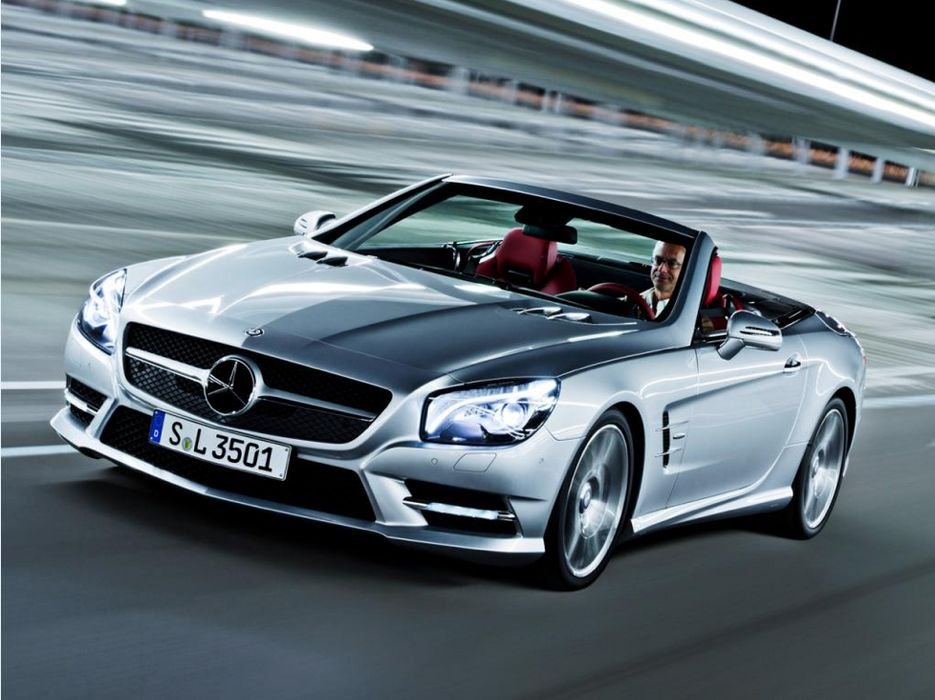 Leplezetlenül az új Mercedes SL 1