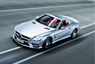 Leplezetlenül az új Mercedes SL 37