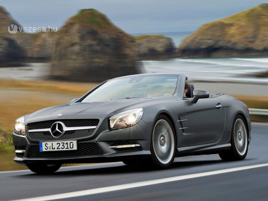 Leplezetlenül az új Mercedes SL 15