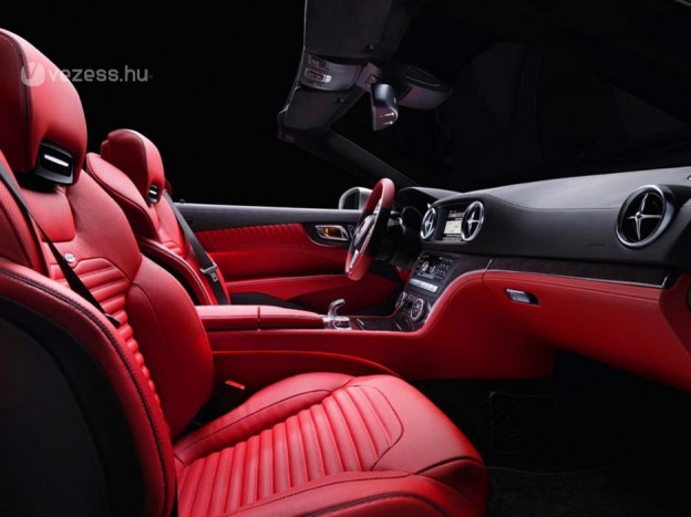 Két motorral indít az SL Merci 7 Két motorral indít az SL Merci 7