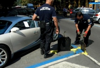 A Bugattinak is jár a kerékbilincs