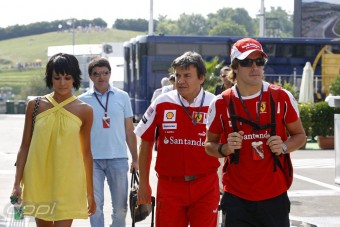 F1: Alonso válással kezdi az ünnepeket