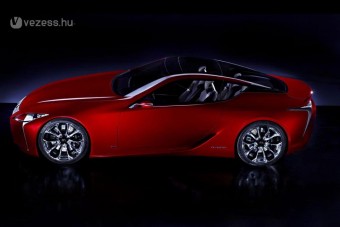 Hibrid sportkocsit tervez a Lexus